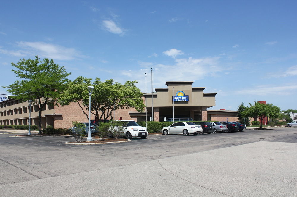 Clarion Hotel Milwaukee Airport エクステリア 写真